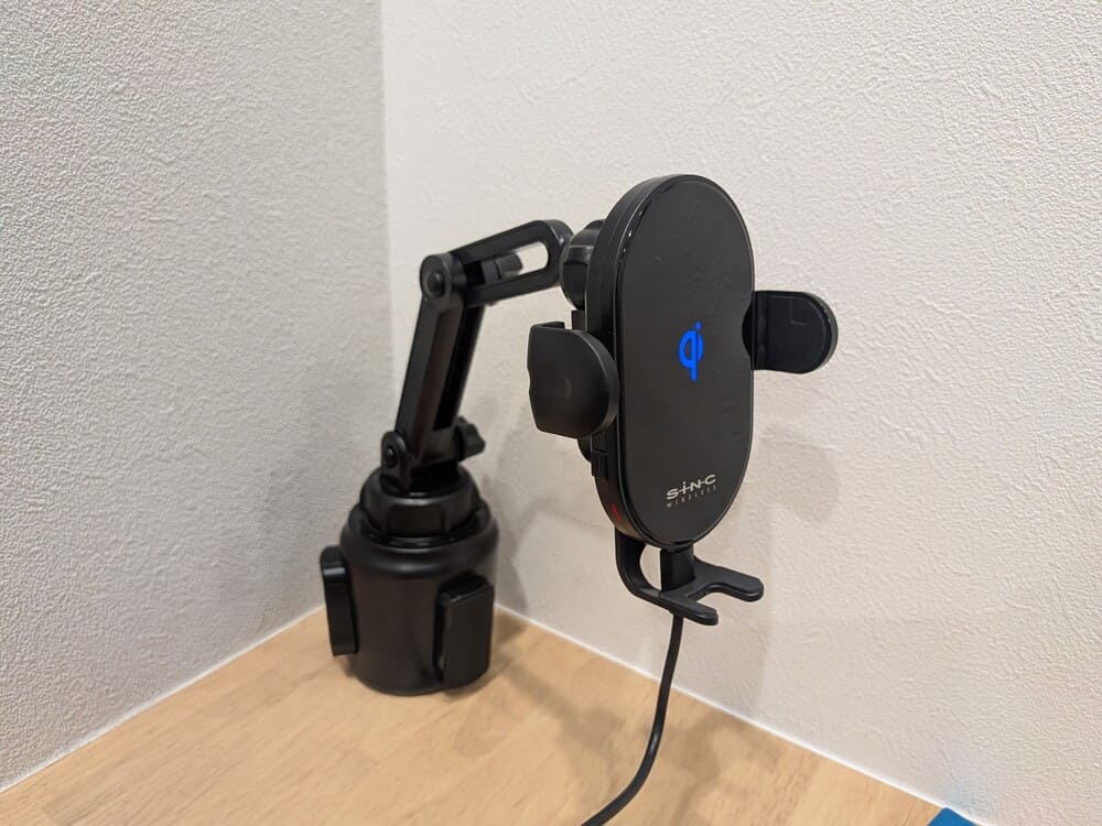 セイワ製スマホホルダーの全体像
